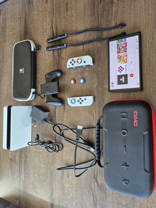 Nintendo Switch OLED Desbloqueadas – Excelente estado, como nova