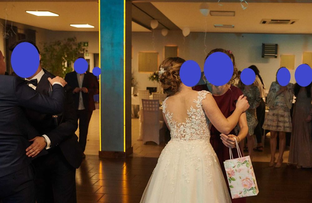 Sprzedam suknię ślubną - śmietankowa biel