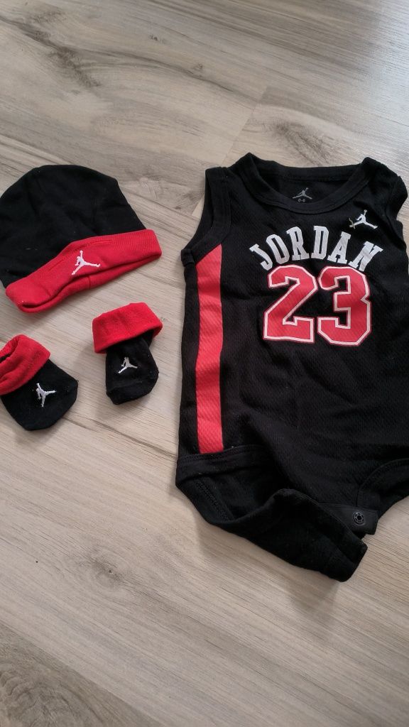 Komplet niemowlęcy Jordan unisex 62/68
