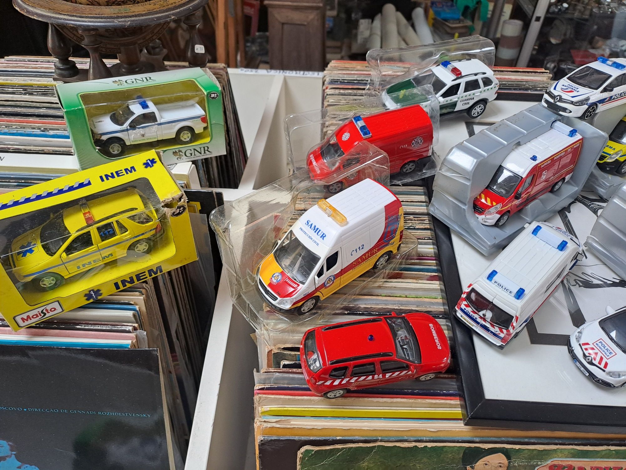 Carrinhos miniatura Gnr/Inem/Policia