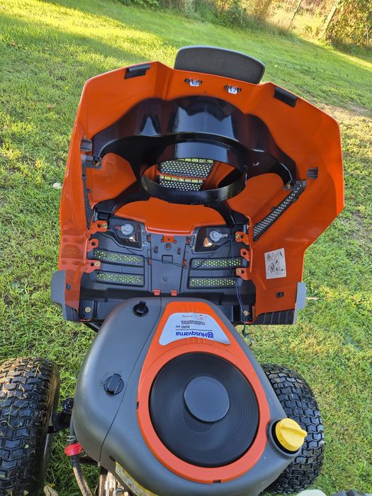 Traktorek kosiarka Husqvarna TC138