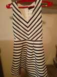 Sukienka Dorothy Perkins 34