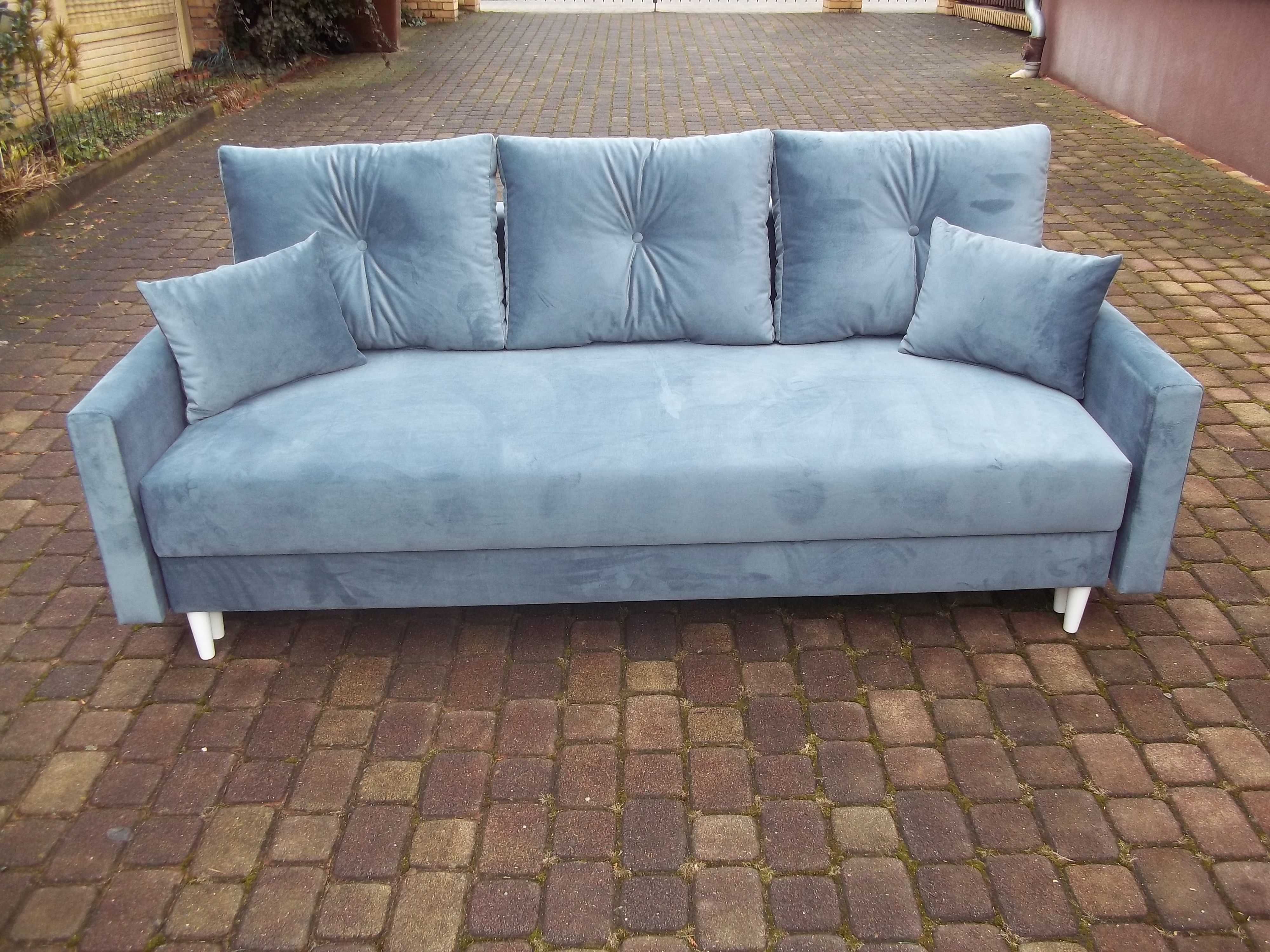 kanapa/sofa w stylu skandynawskim-wygodna pow spania/ sprężyny