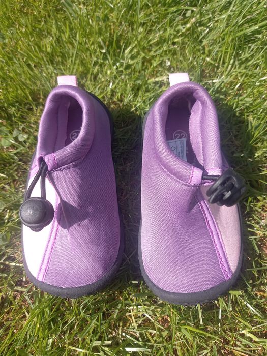 Buty do wody r. 22