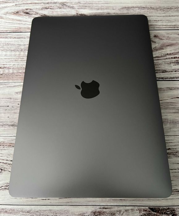 Apple MacBook Pro 2020 13" M1 / 16Gb / SSD 512Gb