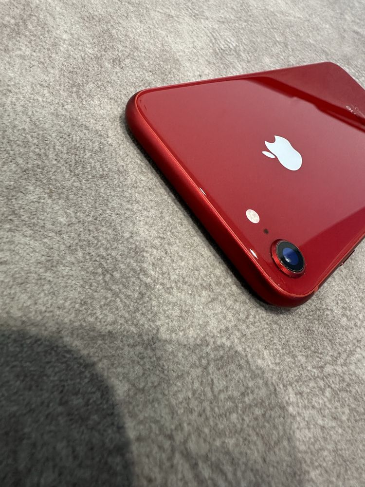 iPhone 8 64gb Red Neverlock (33)