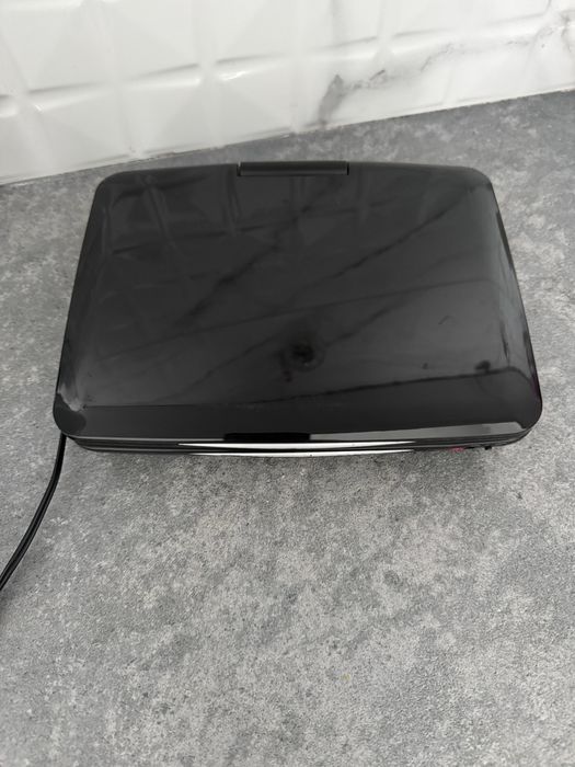 DVD плеер.    supra