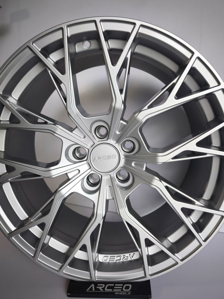 Felgi Arceo Roma 19 "5x112 et 40 Hyper silver