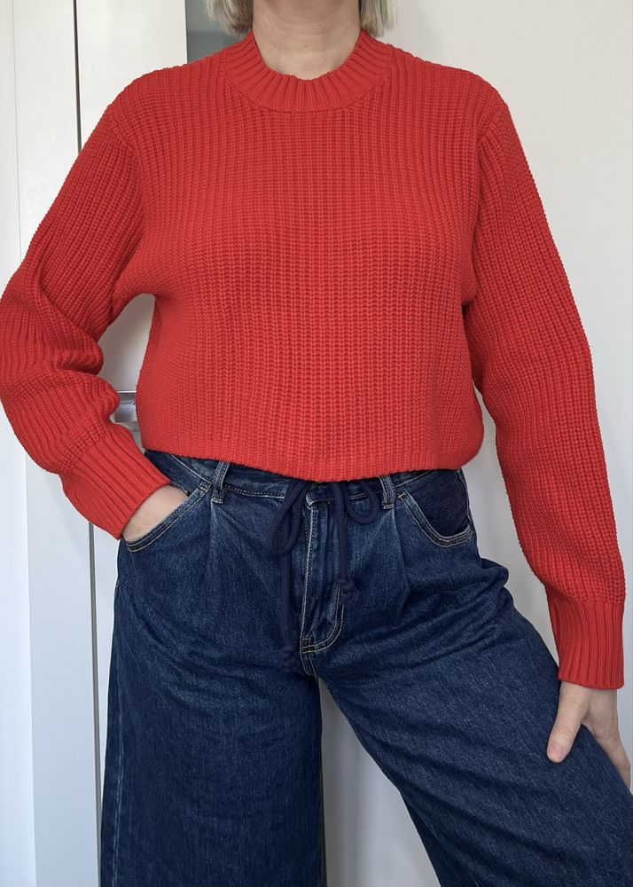 Weekday czerwony sweter crop