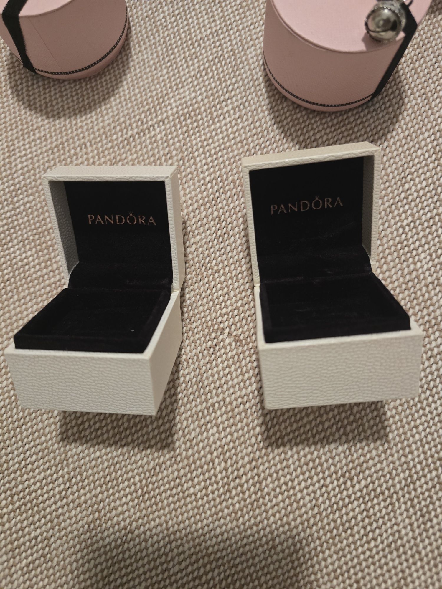 Caixas e saco pandora