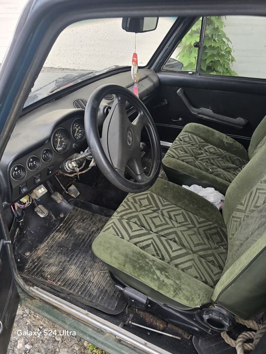 Ваз 2106 в  хорошому стані много чого поміняти на нове