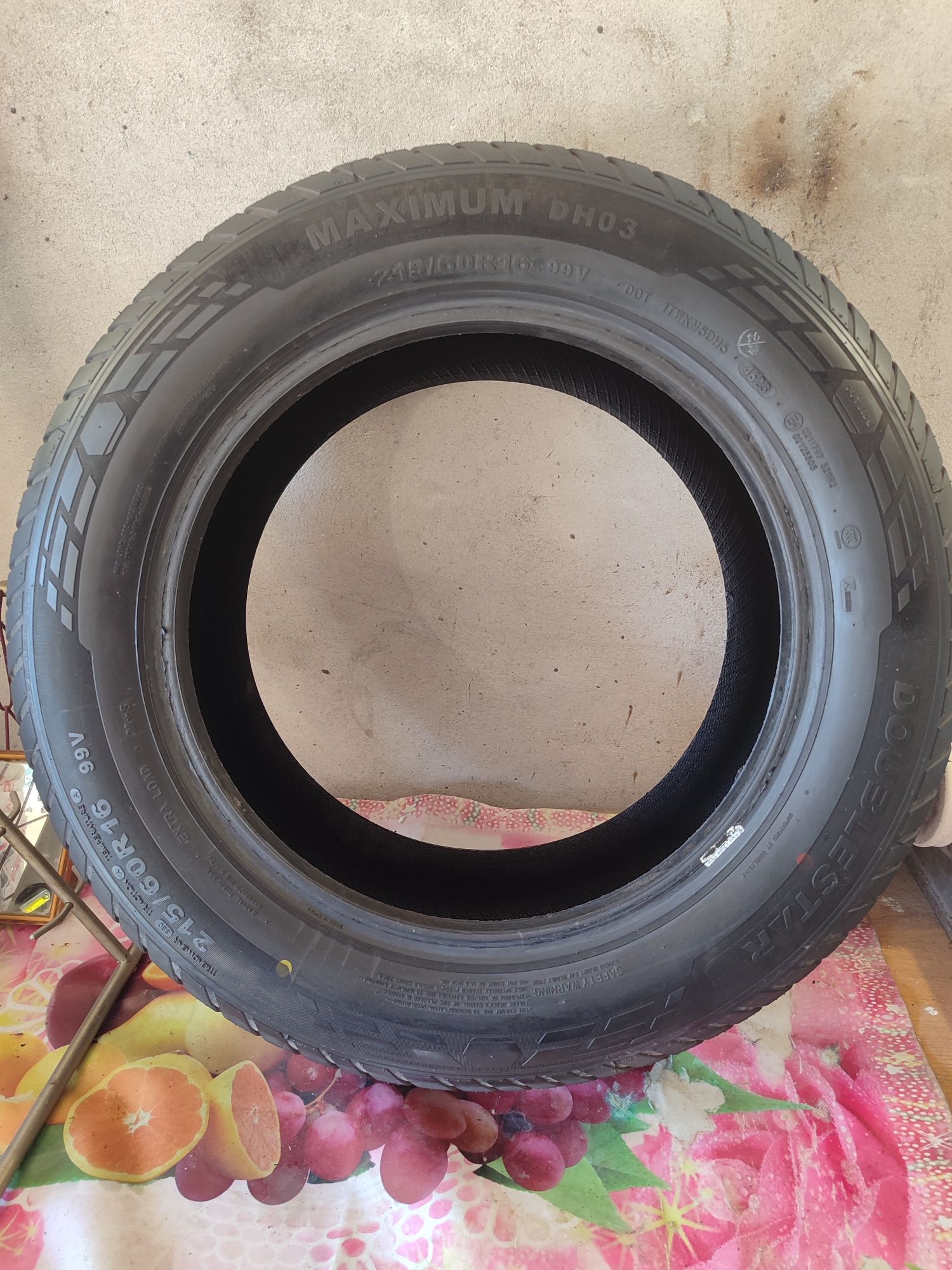 Продам шини нові 215/60 r16