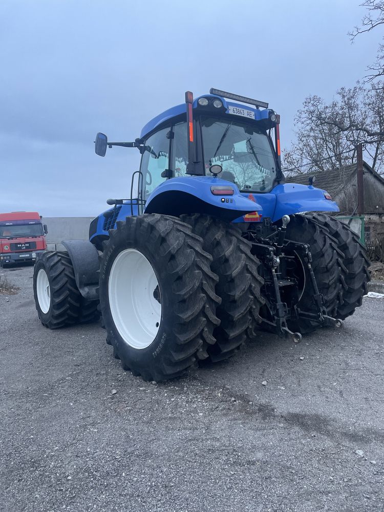 Продам трактор  New Holland T 8.390