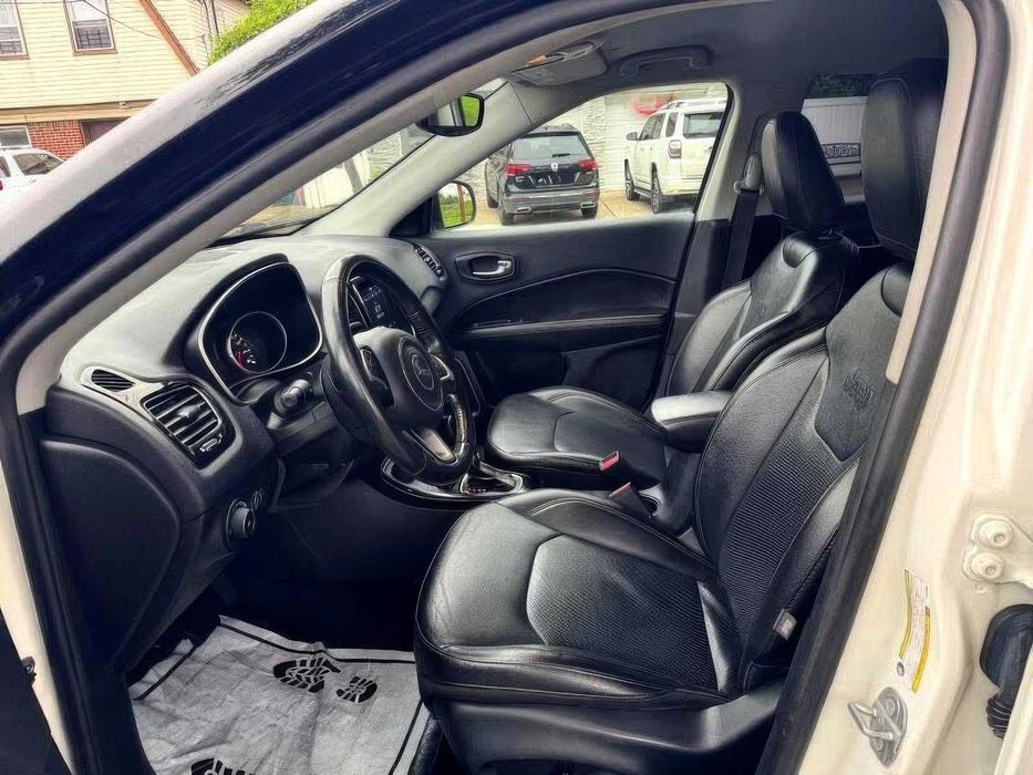 Jeep Compass Limited      2020