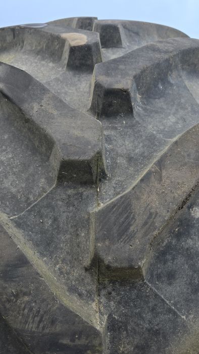 Opona 650/65r38 Trelleborg TM 800