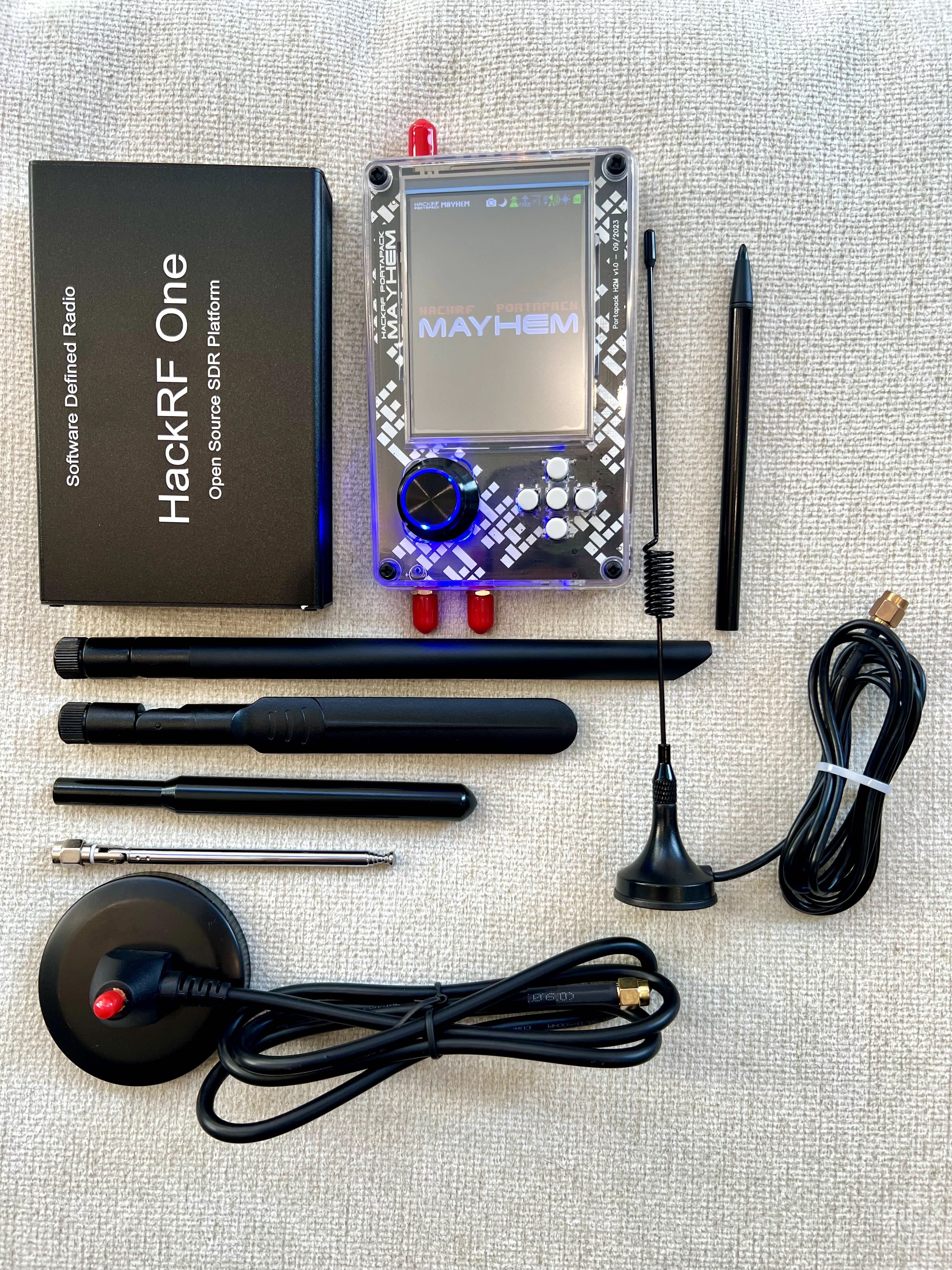 SDR PortaPack H2 + HackRF One з антенами та металевим корпусом