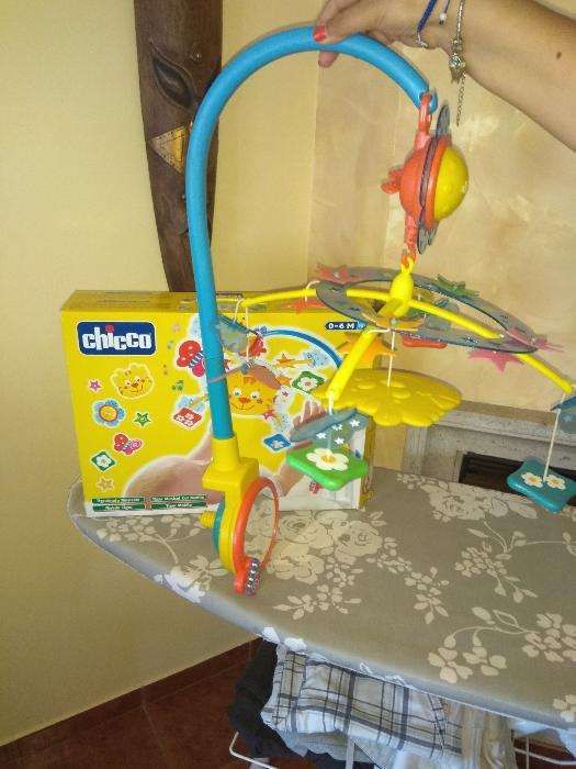 Mobil tigre Chicco bebé