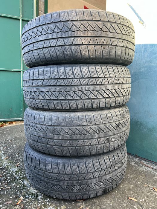 Шини 235/55r19 21р без латок і гуль