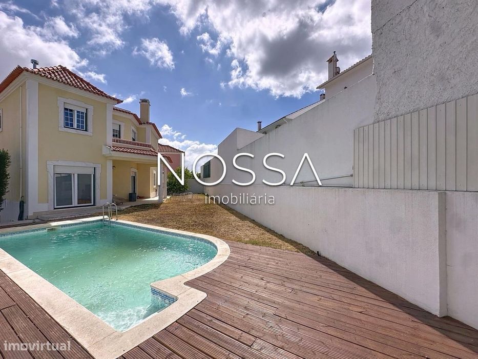 Moradia V4 com Piscina | Vale Rosal – Ch. Caparica