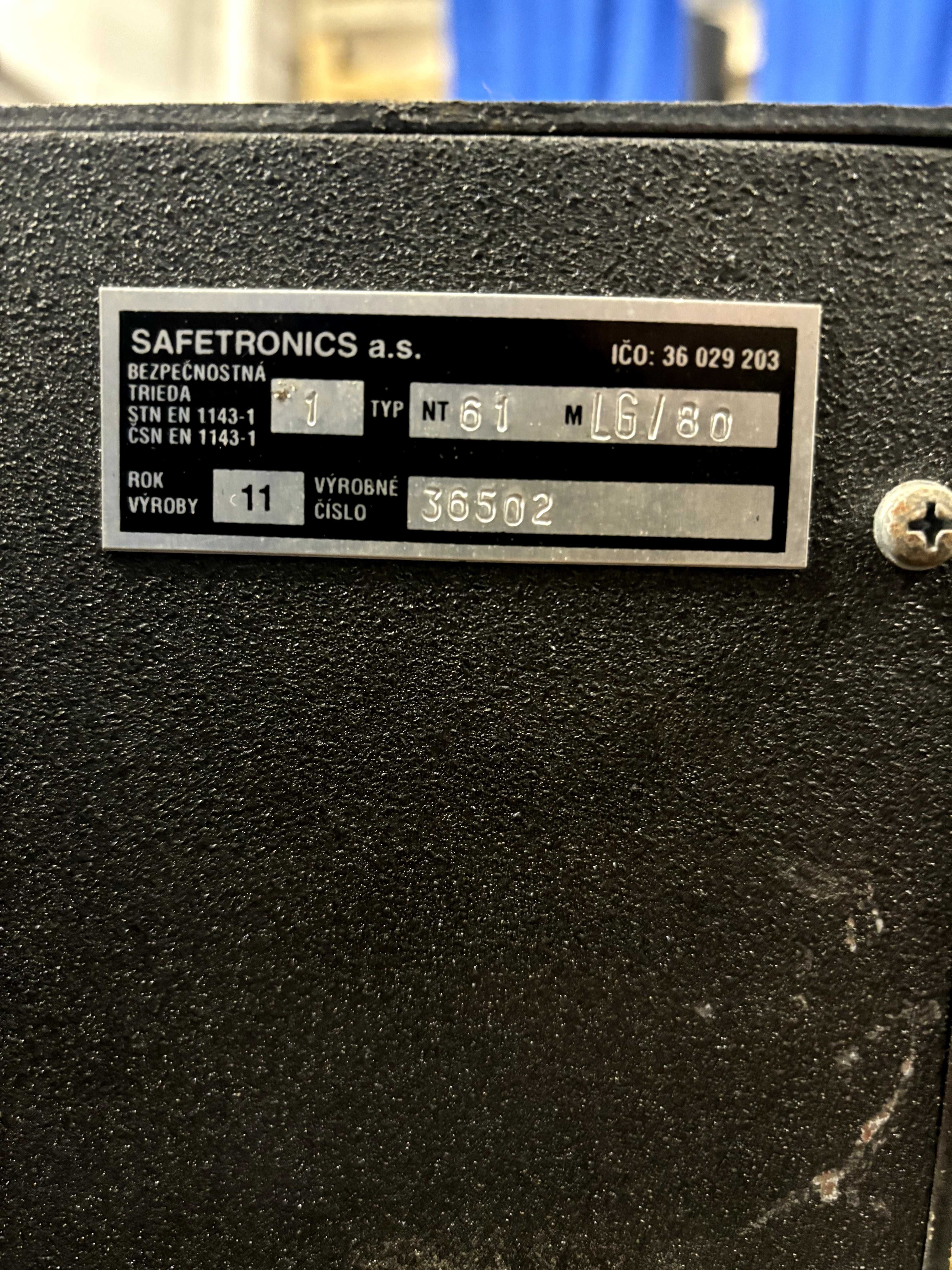 Сейф Safetronics