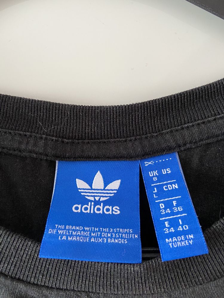 Czarny t-shirt adidas