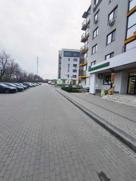 Продаж комерційного приміщення Березина