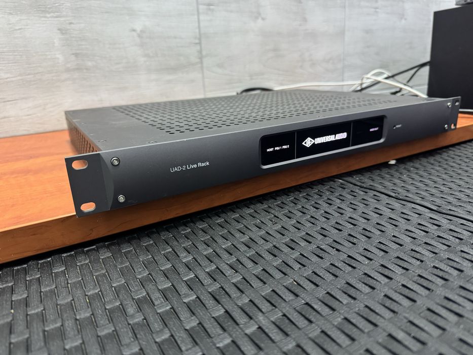 Uad 2 live rack universal audio nowy 13 tys pln 36 pluginów okazja
