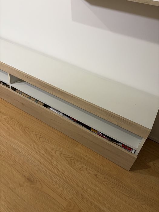 Movel de sala/TV + estante e prateleira