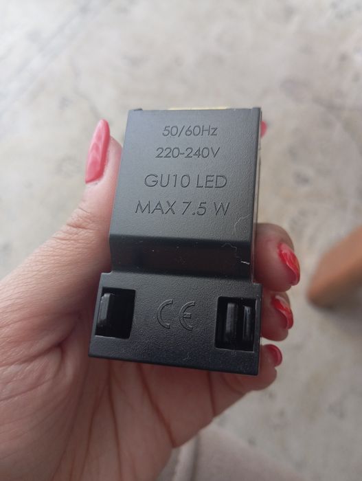 Conjunto de lâmpadas LED GU10 e ligadores