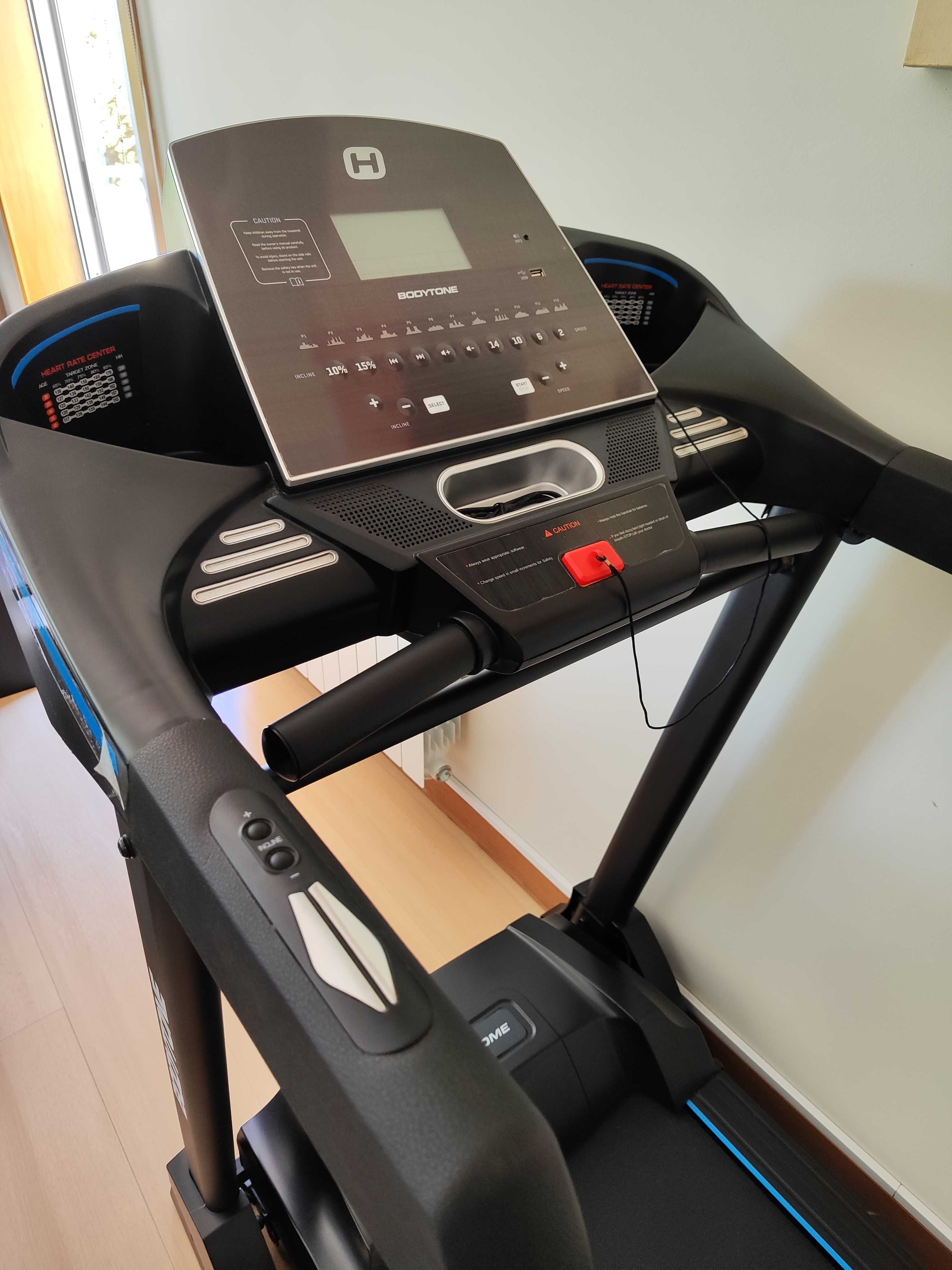 Passadeira de caminhada ou corrida Bodytone DT 18