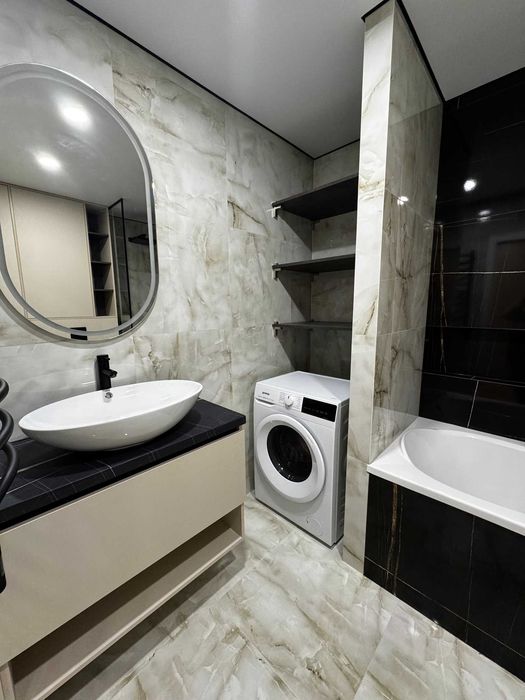 Продам стильну 2 кімнатну квартиру в ЖК UONE. До центру 5 хвилин. 65м2