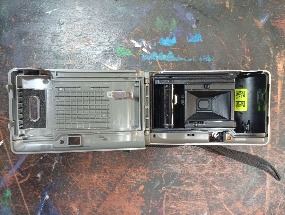 Excelente point & shoot OLYMPUS GO 100