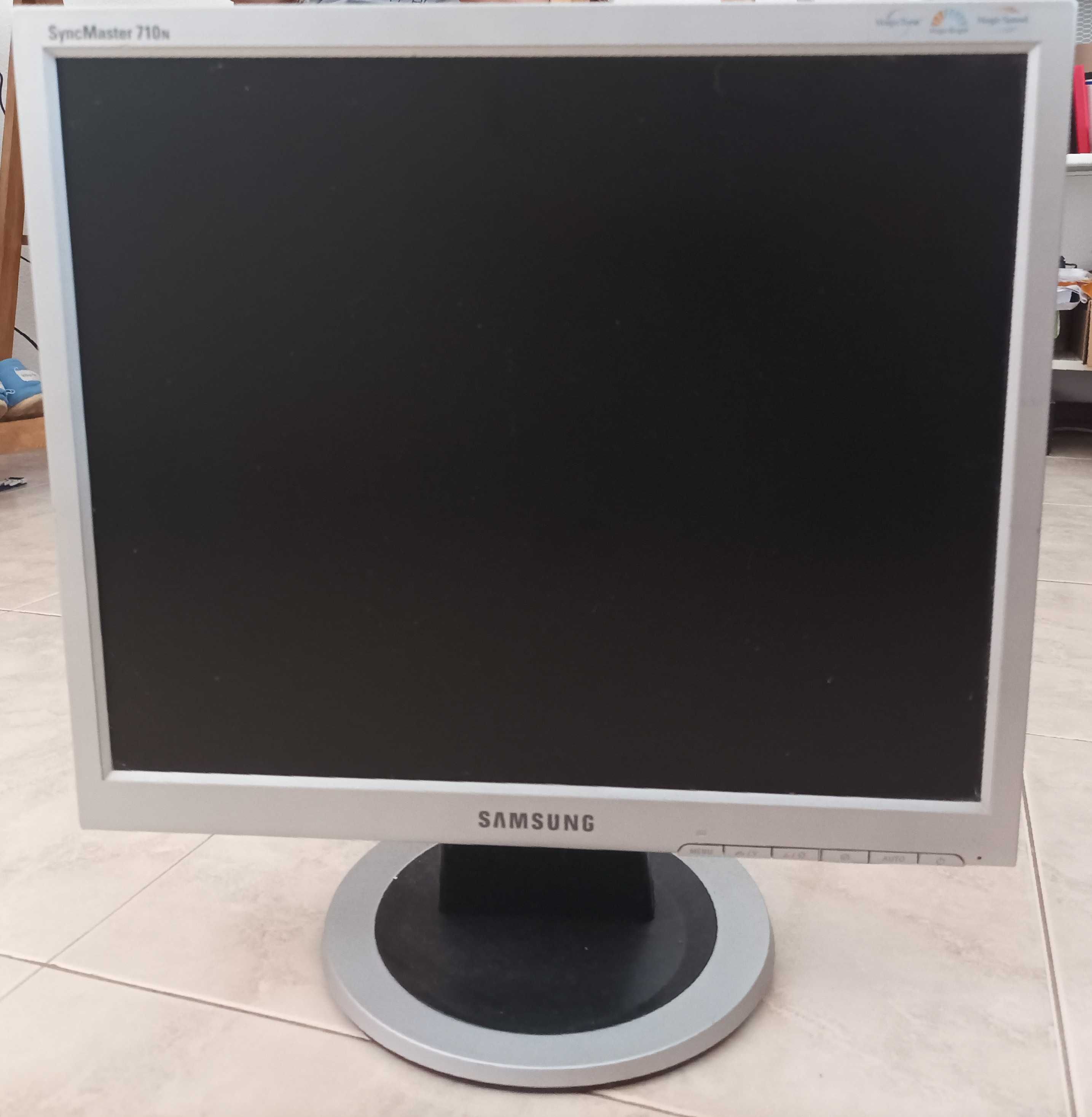 Monitor Samsung em bom estado