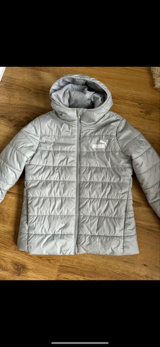 Продам куртку Puma