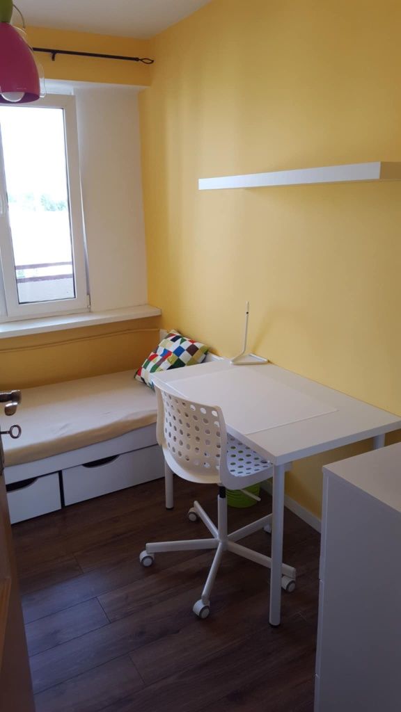 Pokój 1 osobowy dla studentki.