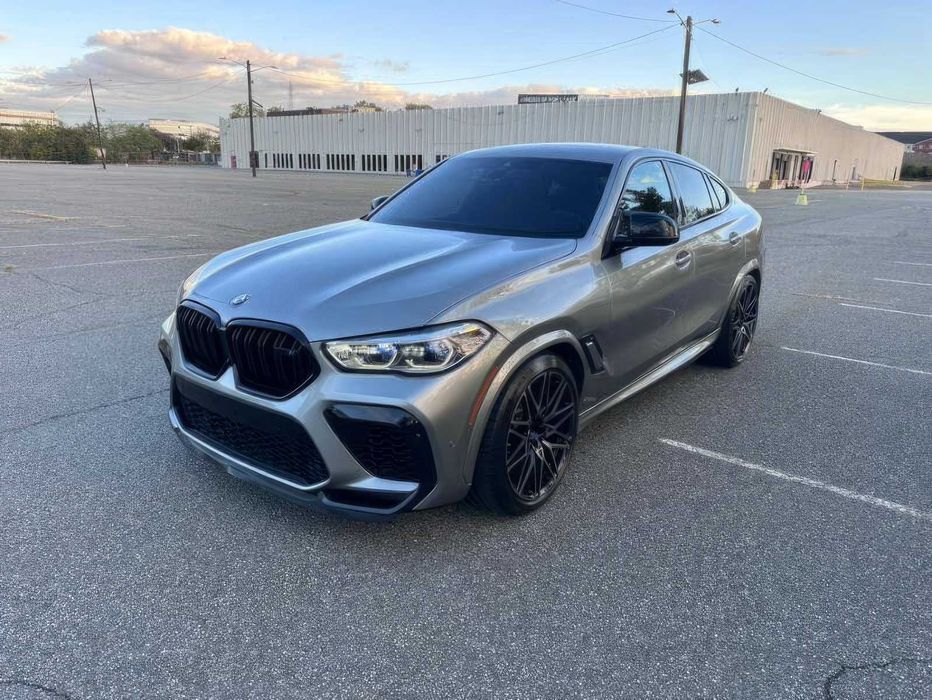 BMW X6 M      2021