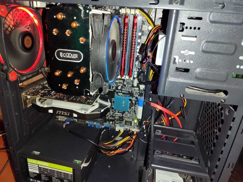 Продам компьютер на fx-8300 з монітором 75 hz