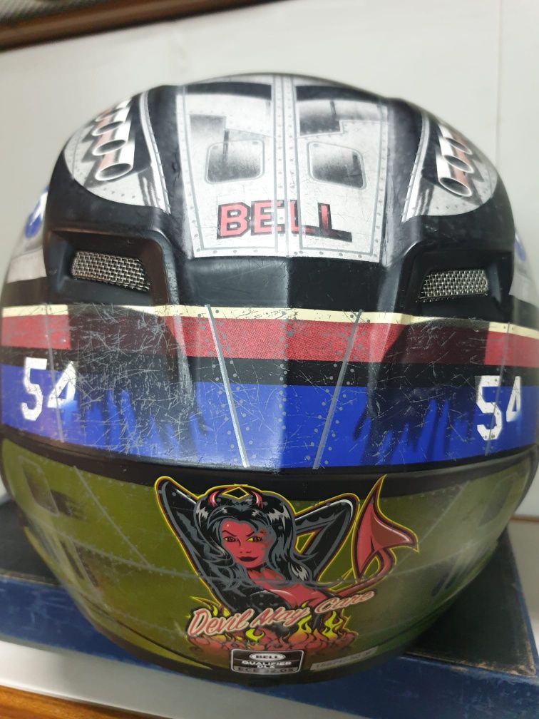 Capacete bell em bom estado