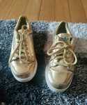 Sapatilhas Adidas Douradas