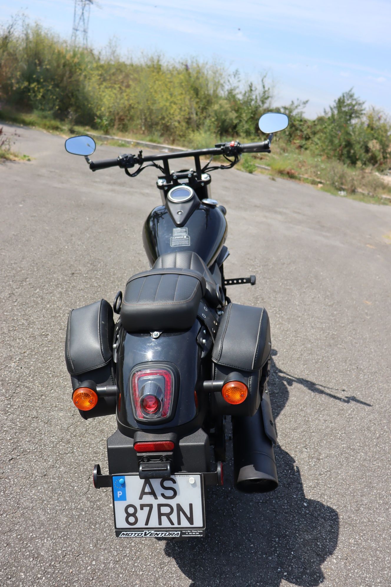 UM Renegade Freedom 125

A mota conta com 13.000 kms rodados