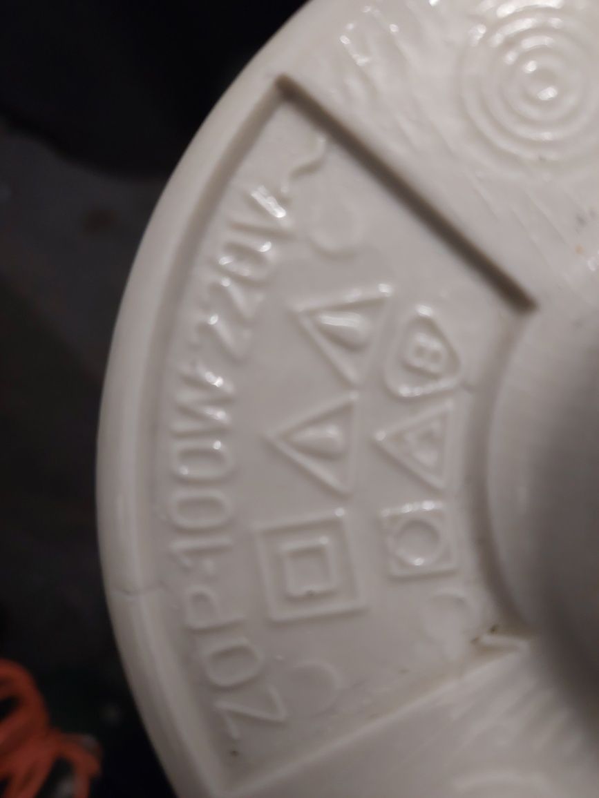 Lampy porcelanowe z kloszem szklanym PRL