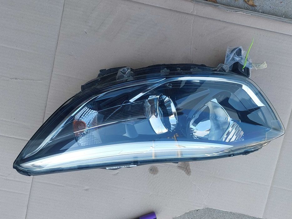 farol esq renault captur