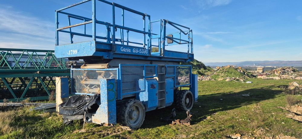 Tesoura Genie GS5390 RT