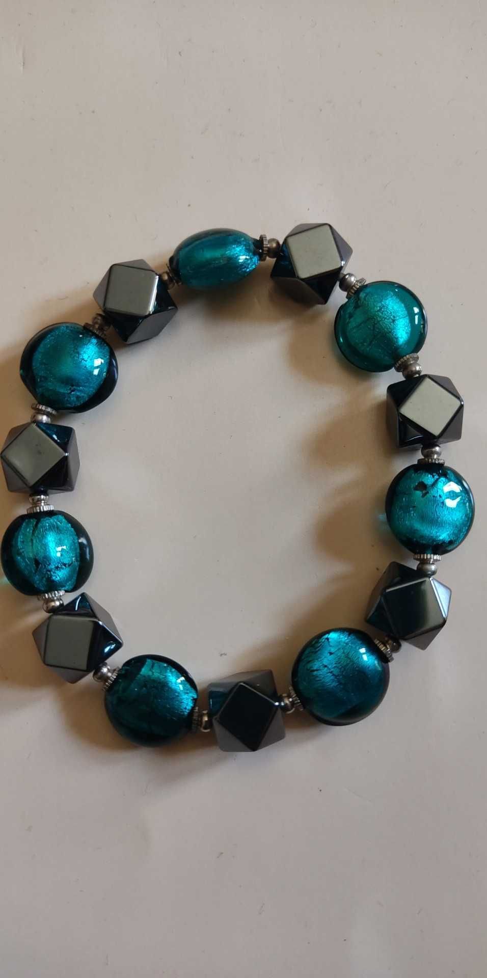 Pulseiras com hematite