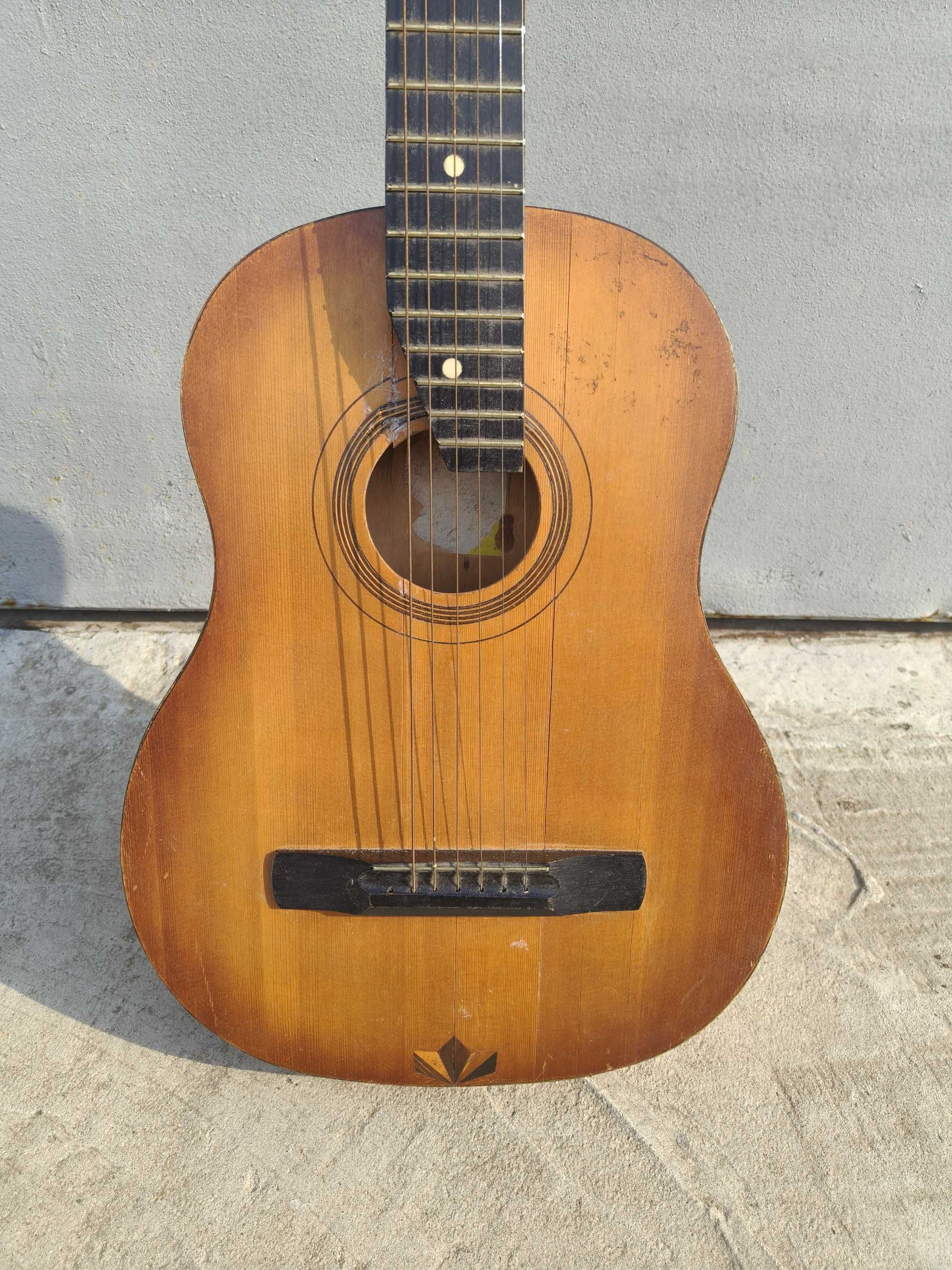 Гитара - 1200 грн