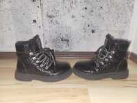 Prześliczne buty botki kozaki czarne r. 34