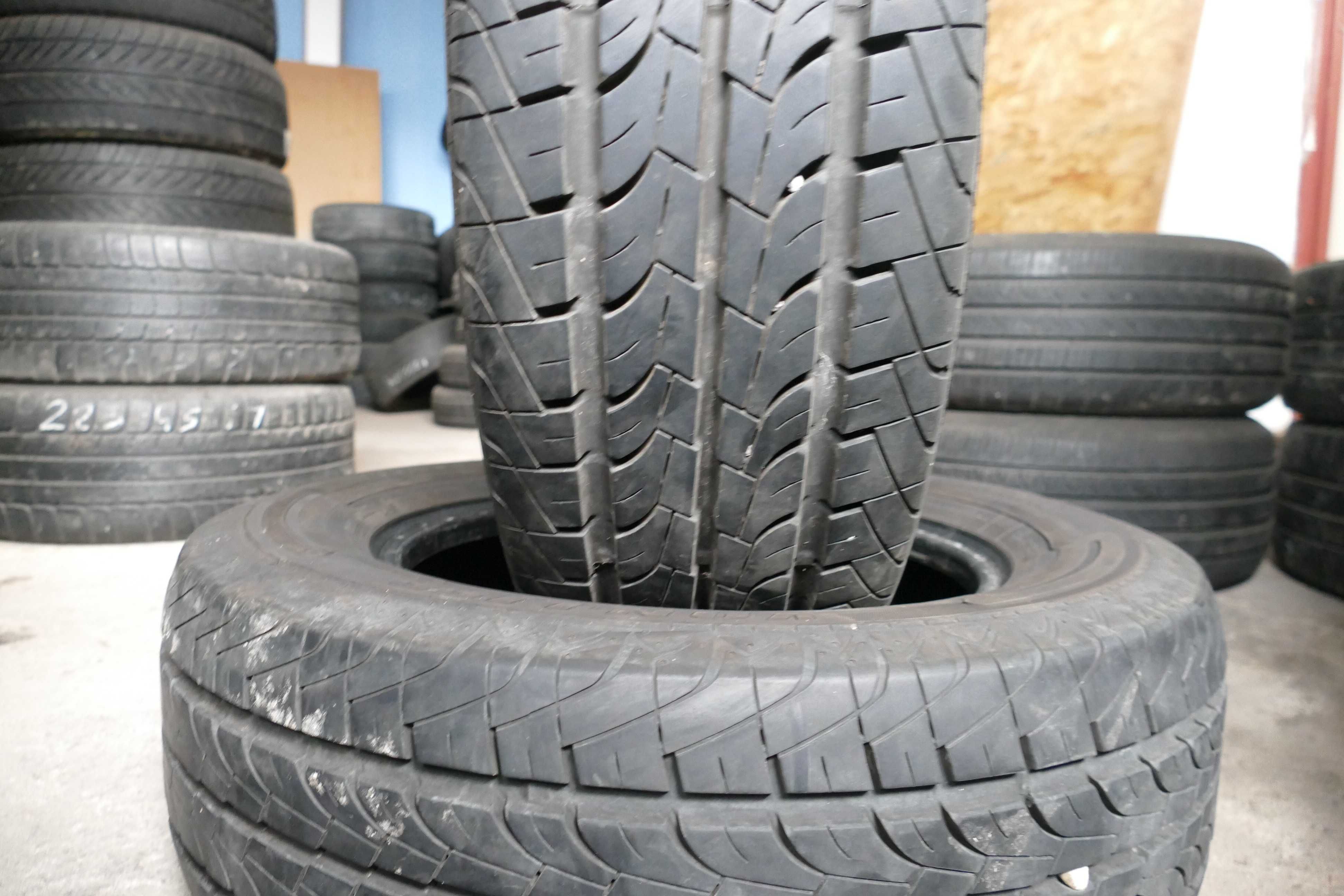 205/65R15 C  Semperit Van Life 2szt