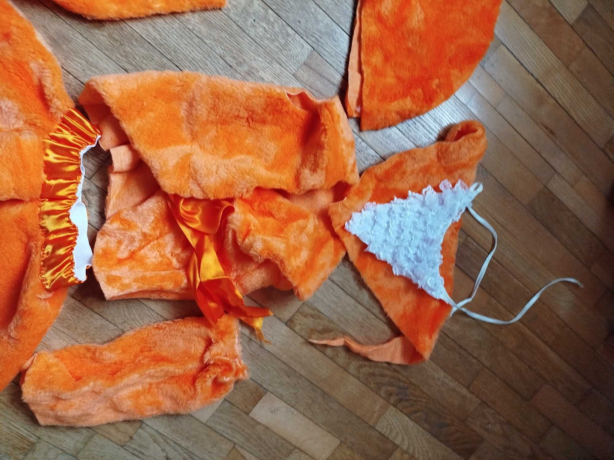 Новорічний костюм лисиці