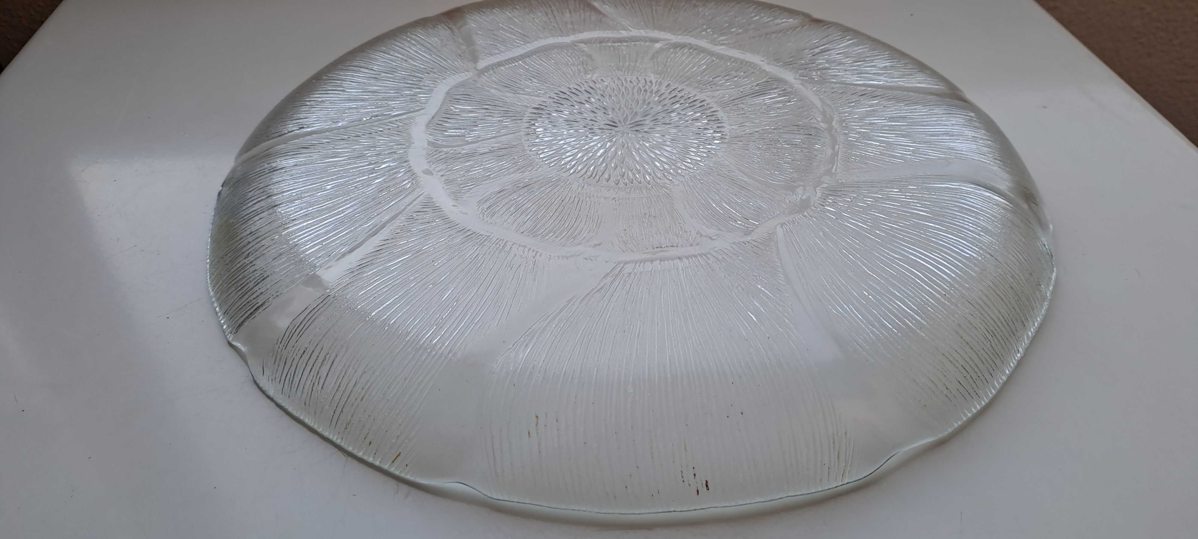 Prato grande antigo de vidro
