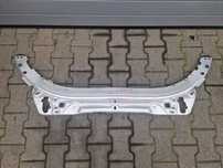 Mercedes W205 Wzmocnienie Czołowe Pas Przód